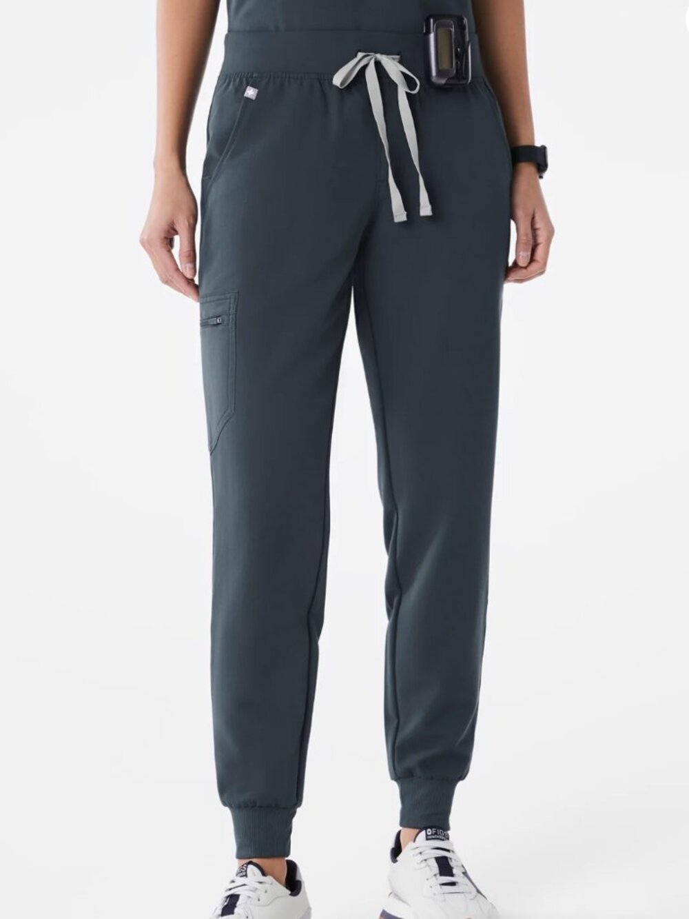 Figs Zamora Jogger in Dark Harbour